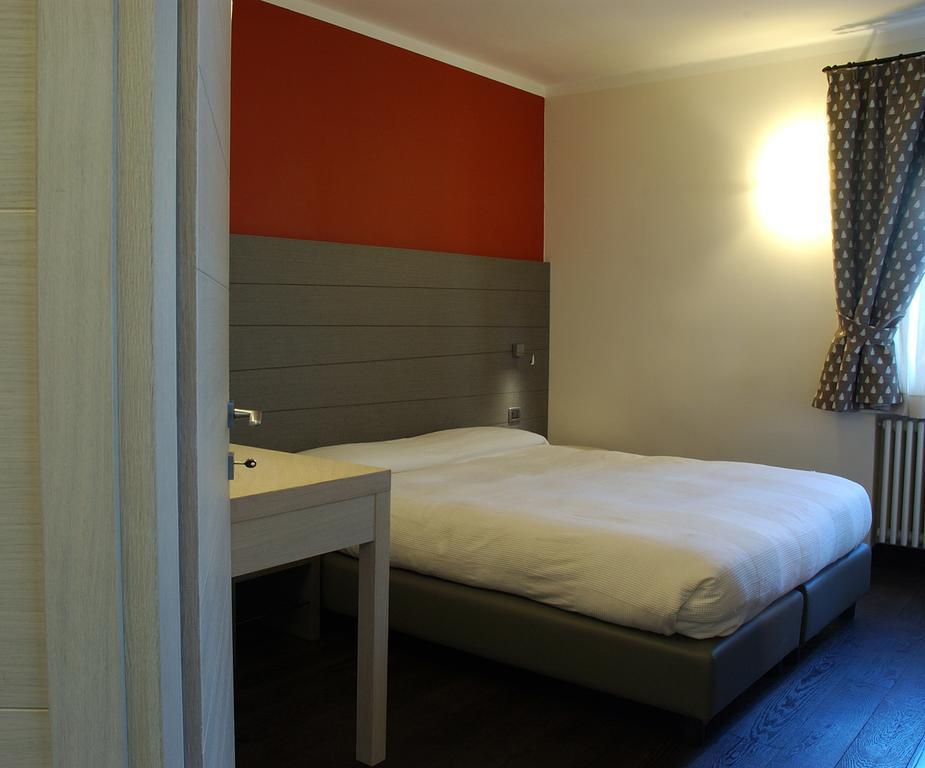 Hotel Bucaneve Bardonecchia Exterior foto
